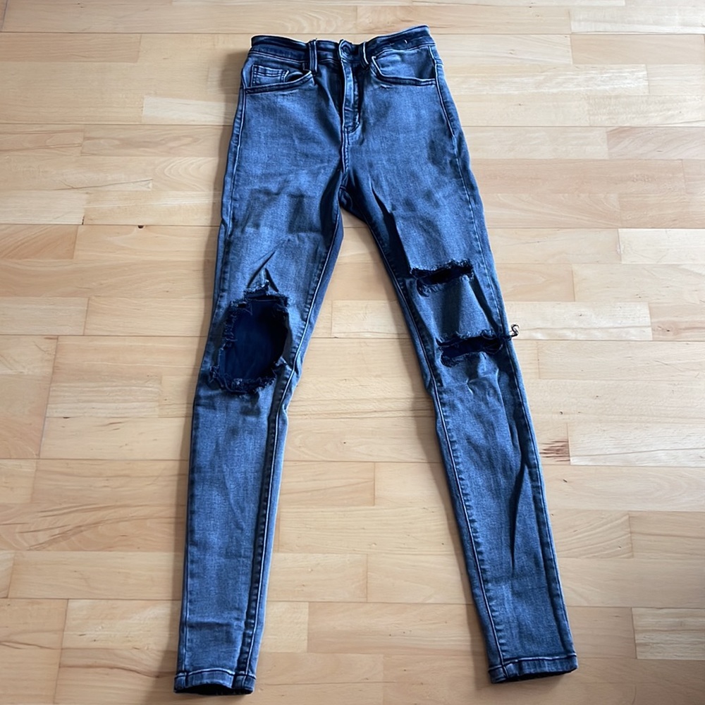 KanCan Signature Ultra High Rise Grey skinny WORN ONCE